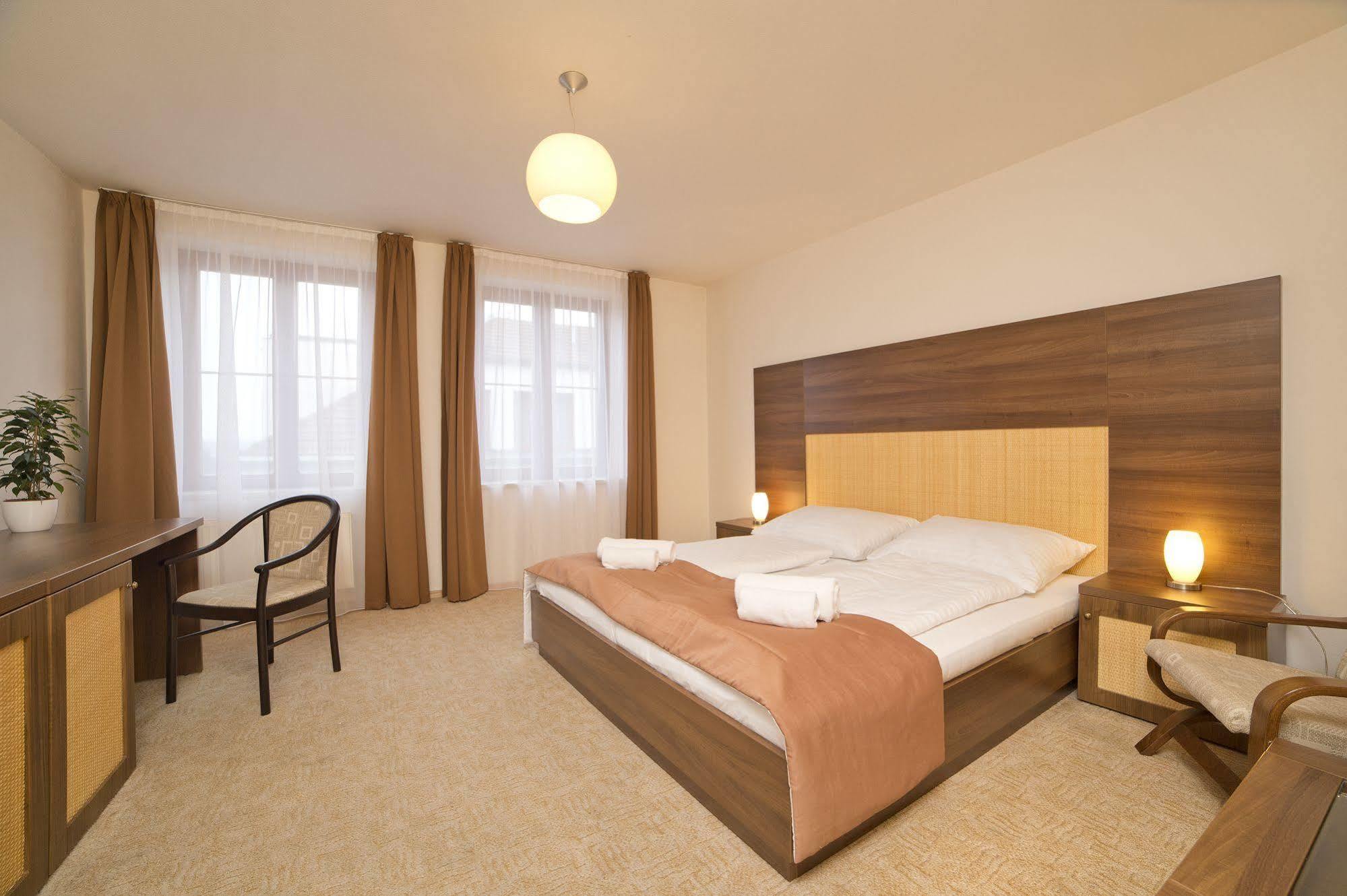 Hotel Art Písek Eksteriør bilde